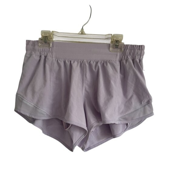 Lululemon Women’s Size 8 Light Purple Lavender Hotty Hot Shorts 2.5